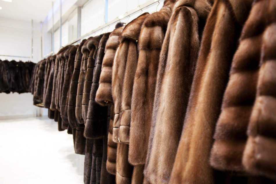 Магазин с шубами